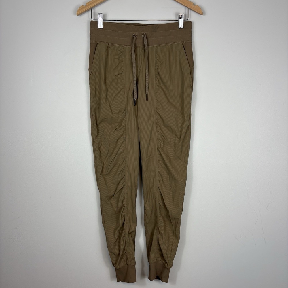 Lululemon Dance Studio Jogger Pants 28" Womens 6 Mid Rise Taupe
